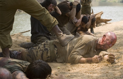 prisonniers - John Rambo (Rambo 4)