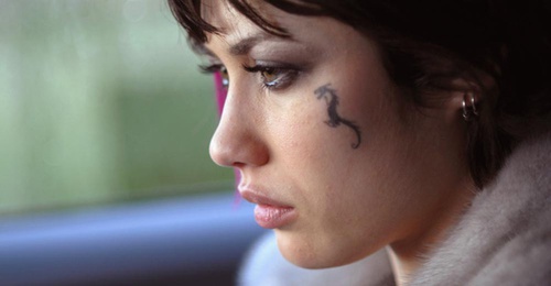 olga kurylenko 5 - Hitman