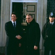 billy bob thornton hugh grant - Love actually