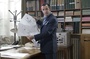 Jean Dujardin lit le journal