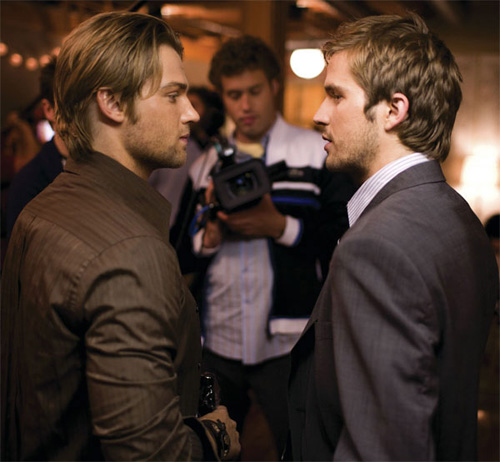 mike vogel 2 - Cloverfield (06-02-08)