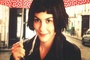 audrey tautou sous un parapluie