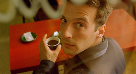 mathieu kassovitz au cafe