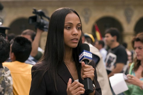 zoe saldana - Angles d'attaque