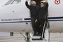 gerard jugnot et gerard lanvin sortie d avion