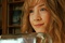 saoirse ronan devant le bateau de son p  re