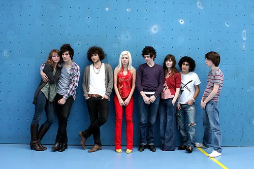 Christa Theret, Jérémy Kapone, Warren Guetta, Jade-Rose Parker, Félix Moati, Lou Lesage, Louis Sommer et Émile Bertherat