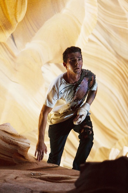 shia labeouf dans transformers 2