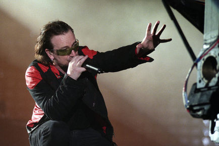 bono - U2 3D