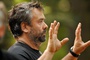 luc besson dirigeant sur arthur la guerre des deux mondes