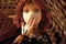 selenia envoyant un baiser a arthur