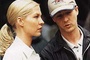 jenna elfman ecoutant les conseils d edward norton realisateur