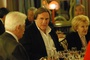 gearard depardieu aa table - Hello Goodbye