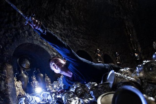 daniel-racliffe-dans-une-grotte-jpg