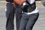 bradley cooper s essayant au tir