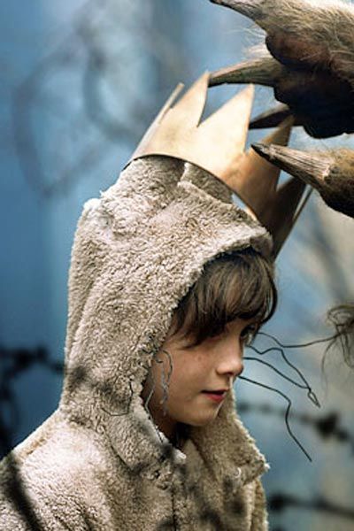 max avec une couronne
