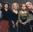 virginie ledoyen danielle darieux fanny ardant catherine deneuve isabelle huppert emmanuelle beart ludivine sagnier - 8 femmes