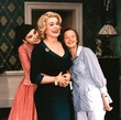 virginie ledoyen ludivine sagnier catherine deneuve - 8 femmes