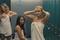 lauren storm et hayden panettiere dans les vestiaires