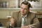 leonardo dicaprio posant des questions