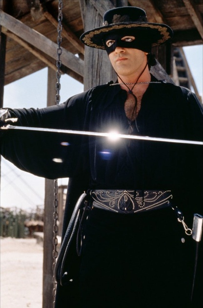zorro-et-son-epee-jpg