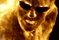 hugo weaving en flamme