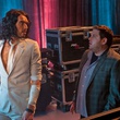 les acteurs russell brand et jonah hill
