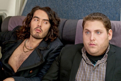 russell brand jonah hill dans l avion