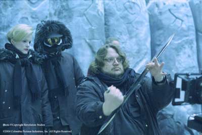 bridget hodson ecoutant les conseils de guillermo del toro - Hellboy