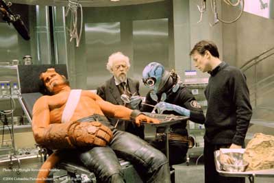 ron perlman john hurt doug jones rupert evans - Hellboy