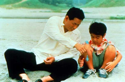 Takeshi Kitano et Kayoko Kishimoto à la plage