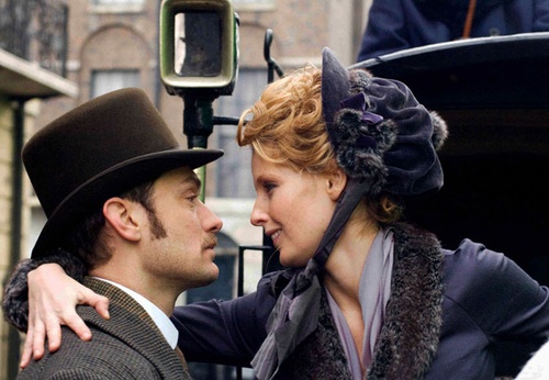kelly reilly face a jude law