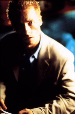 guy pearce 9 - Memento