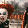 la reine rouge hurlant ses ordres a son valet
