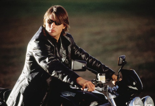 tom cruise a moto