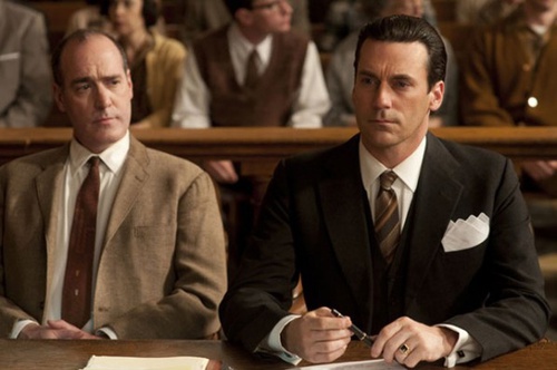 jon-hamm-a-droite-jpg