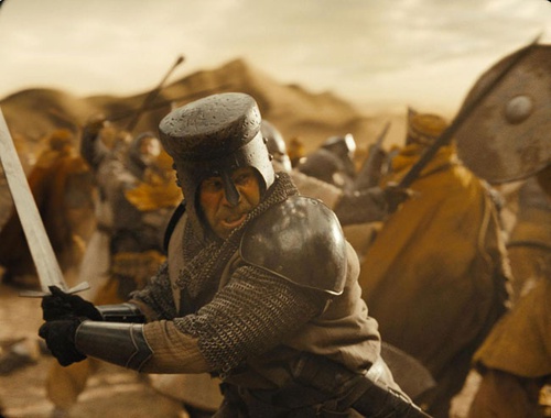 ron perlman en plein combat