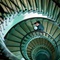 jonathan rhys meyers dans les escaliers - From Paris with love 