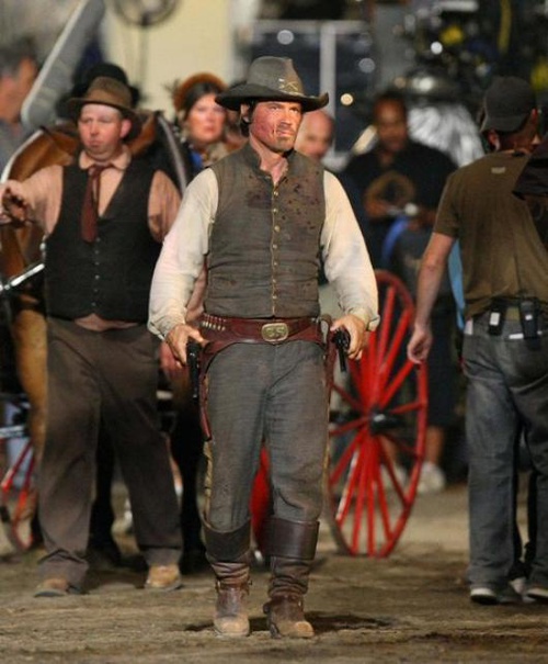 josh brolin en plein tournage