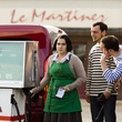 Marilou Berry à la station service