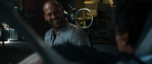 jason statham tout sourire