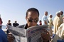 François Berléand lit le journal