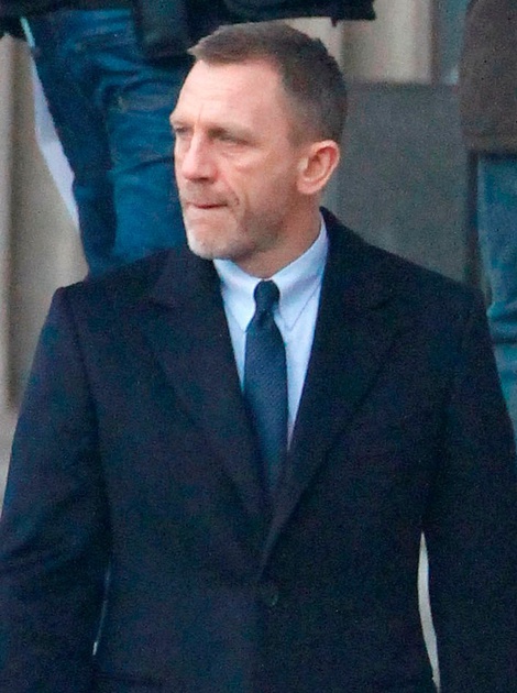 skyfall-avec-daniel-craig-jpg