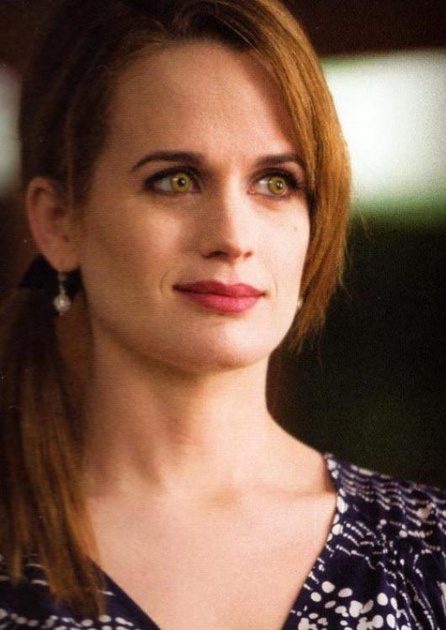 esm  e alias elizabeth reaser