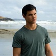 taylor lautner alias jacob dans twilight chapitre 2