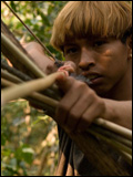 Affiche du film La Terre des hommes rouges