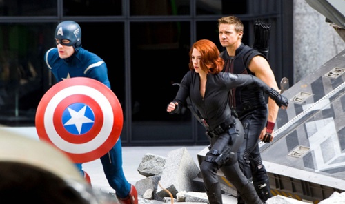 chris-evans-scarlett-johansson-et-jeremy-renner-png