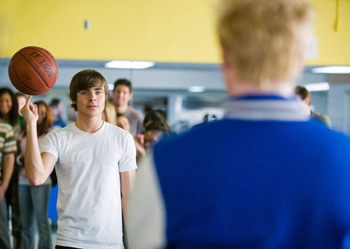 zac efron joue au basket - 17 ans encore