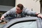 john cena accroche a la voiture