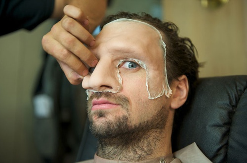 simon paul sutton au maquillage
